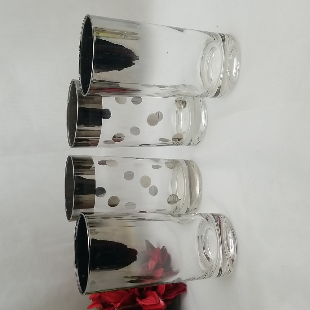 Vitreon Queen's Lusterware Platinum Mismatched Glasses